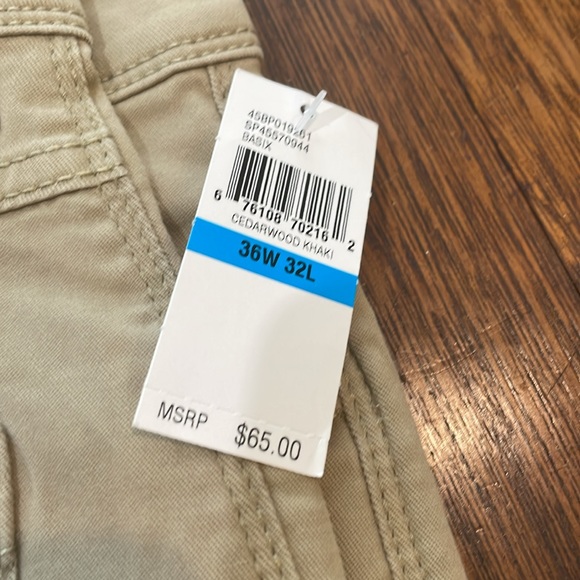 IZOD Saltwater - Stretch Chino 36x32 - NWT - Picture 4 of 8